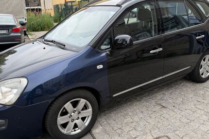 Kia Carens 156.062 km 1.490 &euro; Berlin 13409
