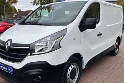 Renault Trafic 60.900 km 17.800 € Berlin 13127
