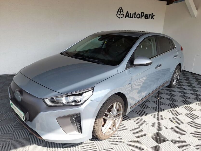 IONIQ