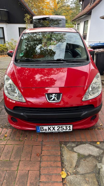 Peugeot 1007 194.500 km 2.500 € Berlin 14109