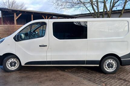 Renault Trafic 140.800 km 11.000 &euro; Berlin - Spandau 13581