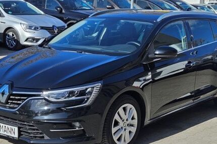 Renault Megane 72.497 km 16.890 &euro; Berlin 13581