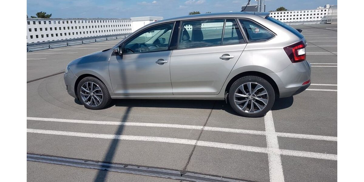 Skoda Rapid 67.600 km 12.790 &euro; Berlin 13435