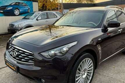 INFINITI FX 158.000 km 11.999 &euro; Berlin 13127
