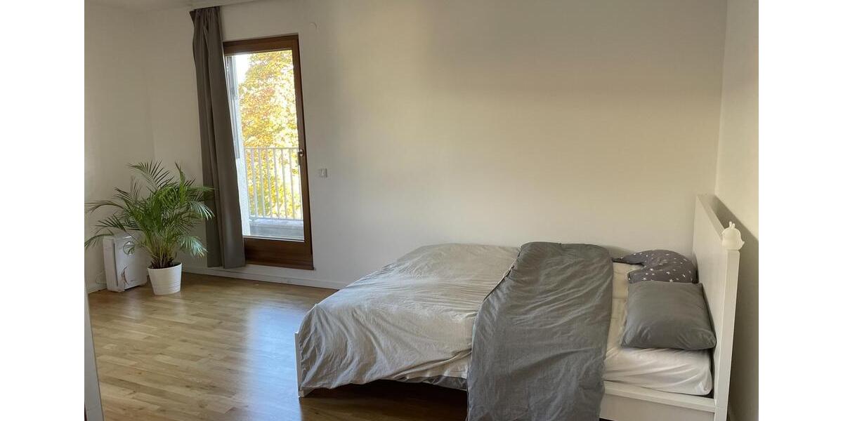 Einfamilienhaus Berlin Friedrichshain-Kreuzberg - 3 Zimmer, 160 m&sup2;, 3.300&euro; | Angebot:26536801