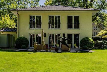 Haus Kleinmachnow - 4 Zimmer, 227 m&sup2;, 2.140.000&euro; | Angebot:27070714
