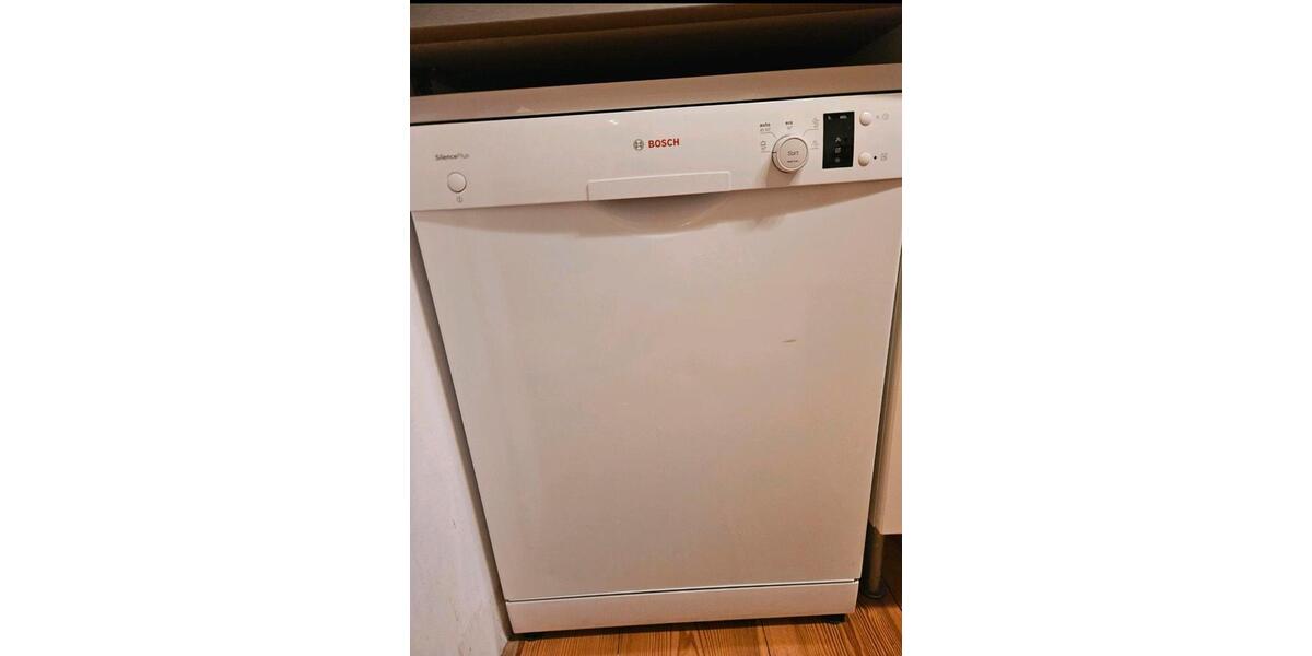 Etagenwohnung Berlin Lichtenberg - 3 Zimmer, 112 m&sup2;, 890&euro; | Angebot:27717942