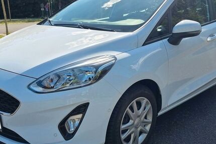 Ford Fiesta 14.900 km 9.800 &euro; Berlin 14165