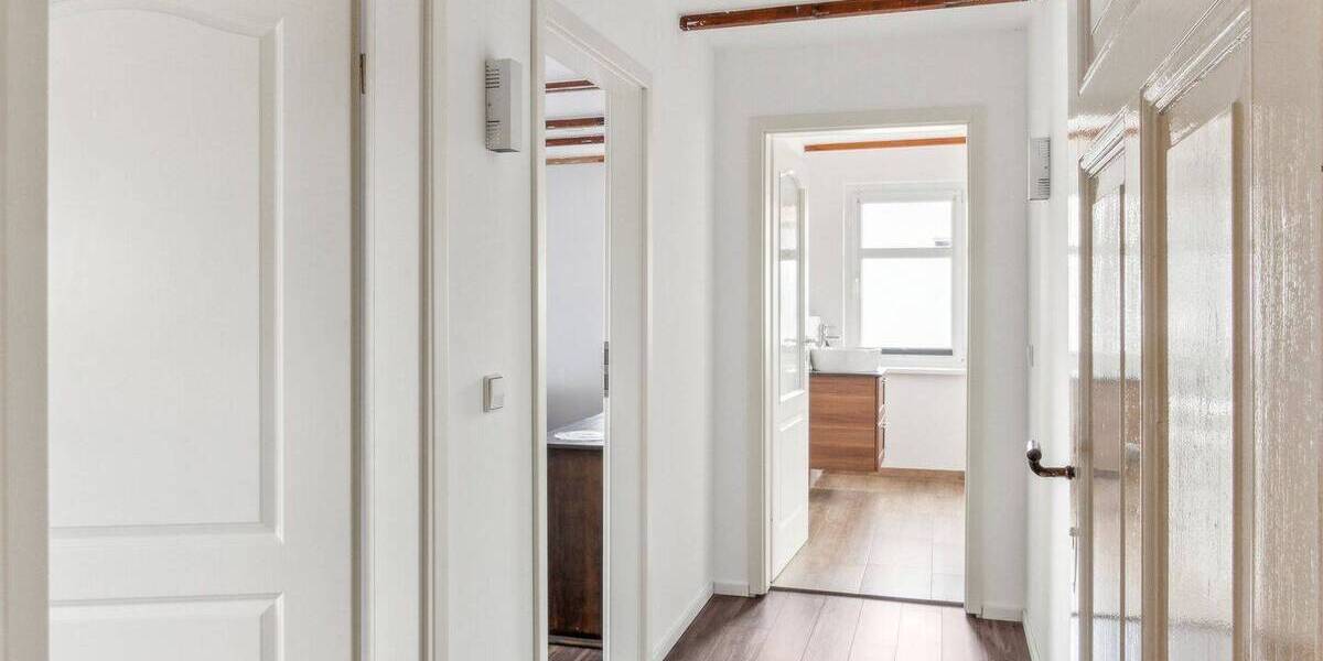 Großzügiges Stadthaus mit Gartenidylle & Pool - Raum für Familie und Generationen 9 zimmer