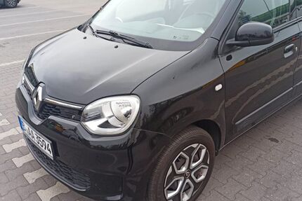 Renault Twingo 51.052 km 8.100 &euro; Berlin 12309