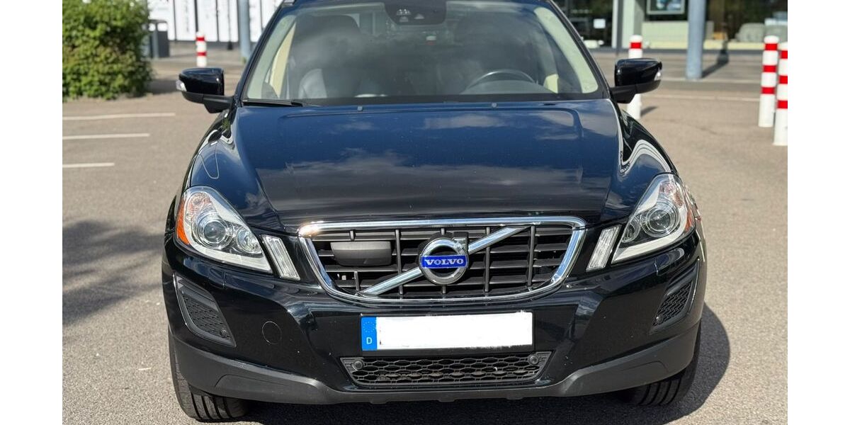 Volvo XC60 169.000 km 13.990 &euro; Berlin 10369