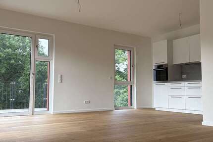 Wohnung zum Mieten in Berlin 2.221,02 € 123.39 m² 4 zimmer