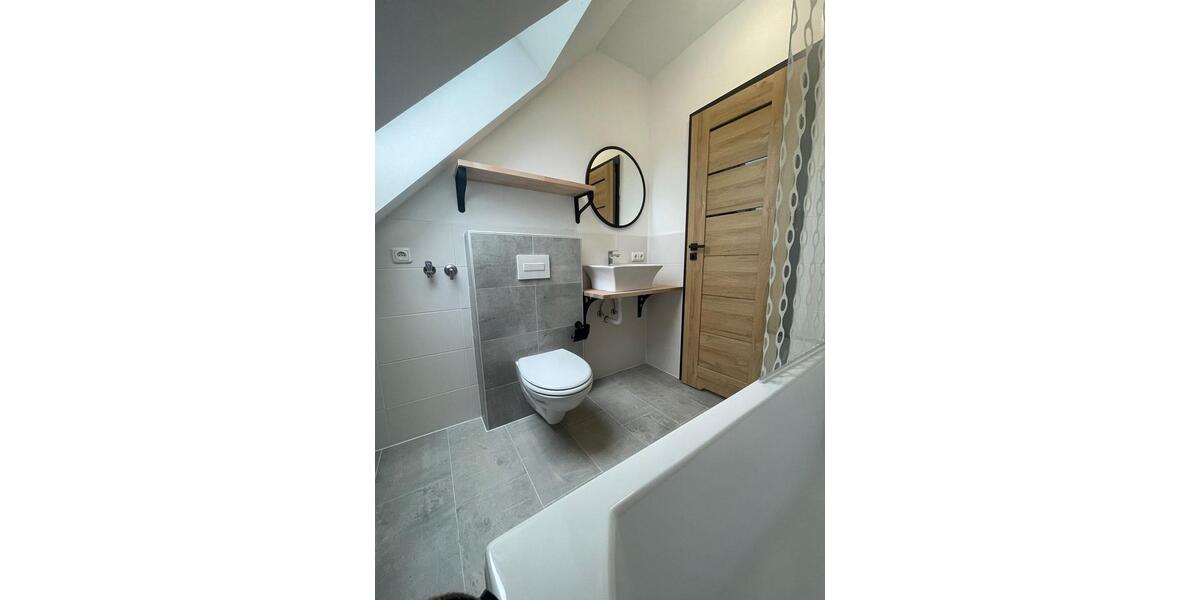 Dachgeschoßwohnung Mühlenbecker Land - 2 Zimmer, 1 m&sup2;, 600&euro; | Angebot:25823561