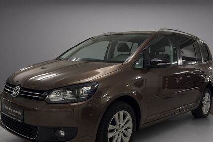 VW Touran 149.000 km 8.900 &euro; Berlin 13089