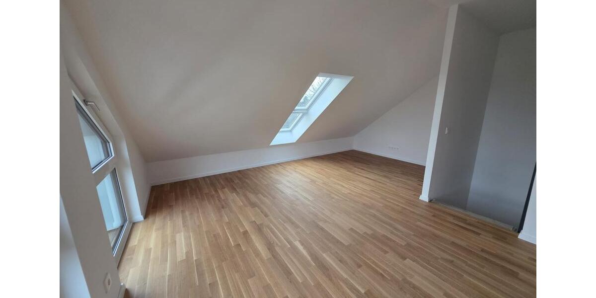 Reihenhaus Falkensee - 4 Zimmer, 109 m&sup2;, 2.200&euro; | Angebot:26600993