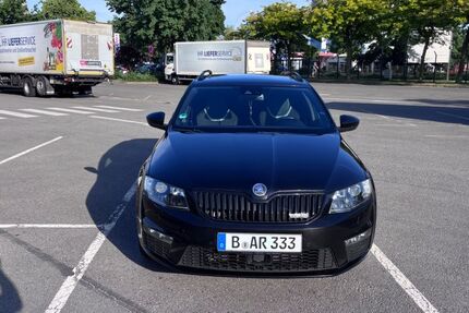 Skoda Octavia 218.800 km 11.499 &euro; Berlin 13583