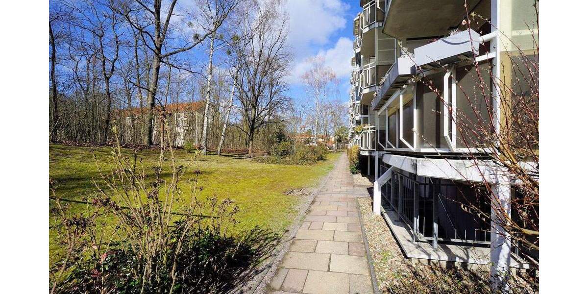 Etagenwohnung Potsdam Waldstadt I - 4 Zimmer, 70 m&sup2;, 220.000&euro; | Angebot:25837390