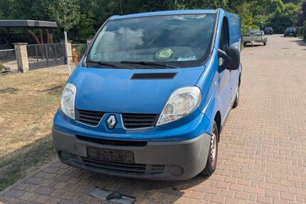 Renault Trafic 207.953 km 4.299 &euro; Berlin 13507