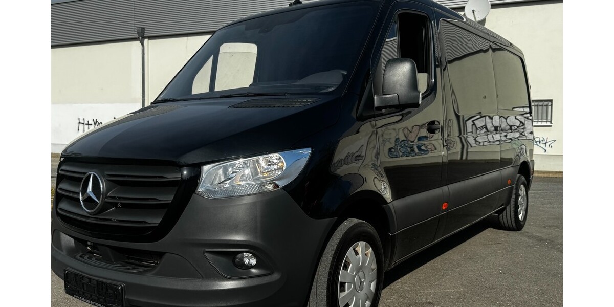 Mercedes-Benz Sprinter 315 CDI 26.951 km 31.990 &euro; Berlin 10178