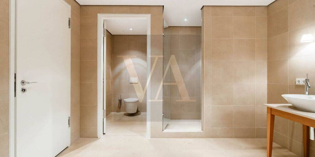 Etagenwohnung Berlin Mitte - 5 Zimmer, 213 m&sup2;, 4.000&euro; | Angebot:26456331