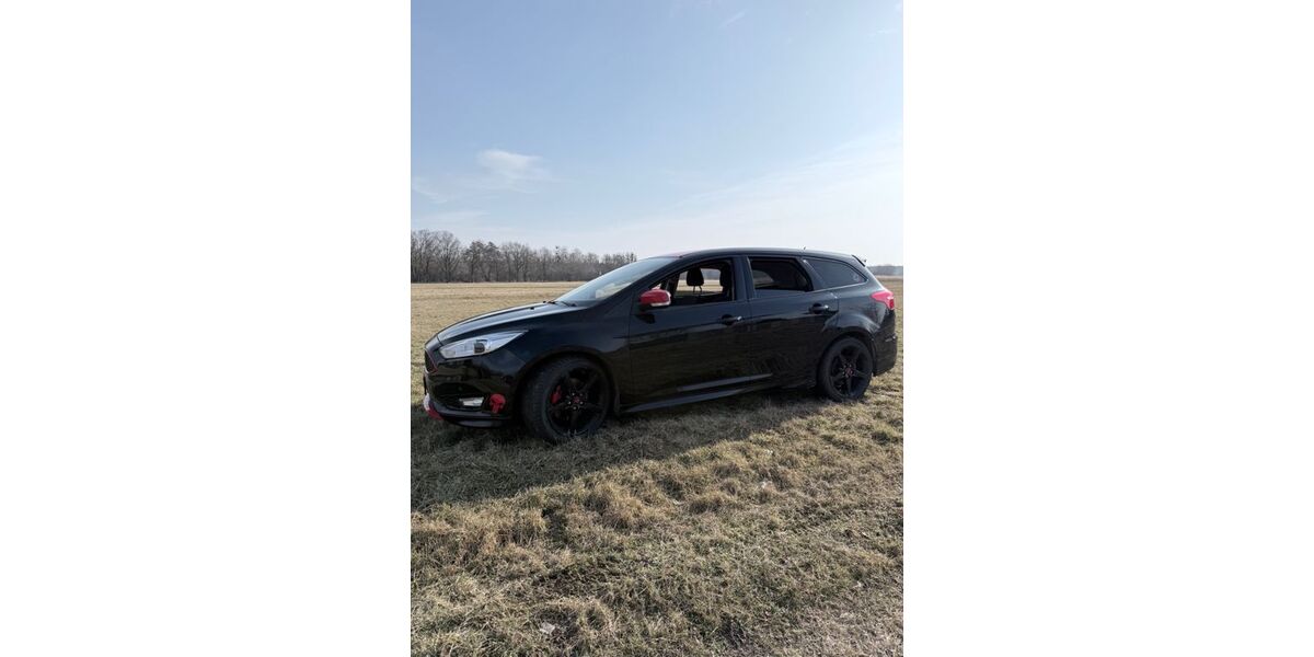 Ford Focus 86.800 km 10.200 &euro; Hennigsdorf 16761