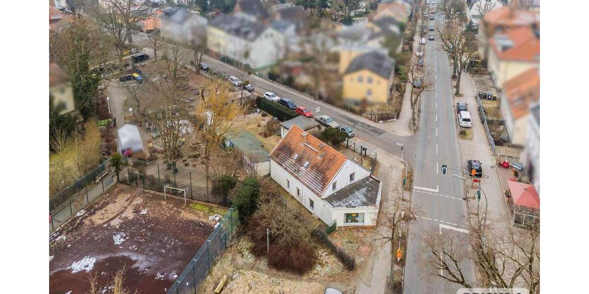 Einfamilienhaus Berlin Wannsee - 8 Zimmer, 134 m&sup2;, 699.000&euro; | Angebot:25701453