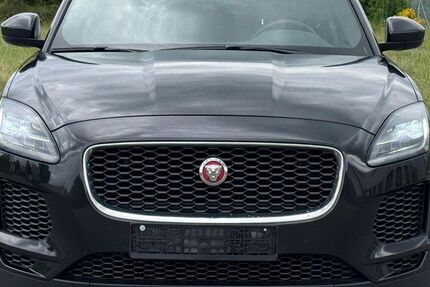 Jaguar E-Pace 223.555 km 9.990 &euro; Berlin 12043