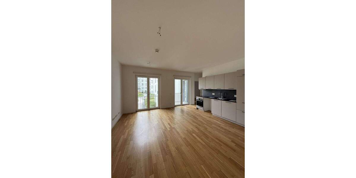 2 Zimmer mit Balkon und Badewanne- HAVELUFER Quartier 2 zimmer