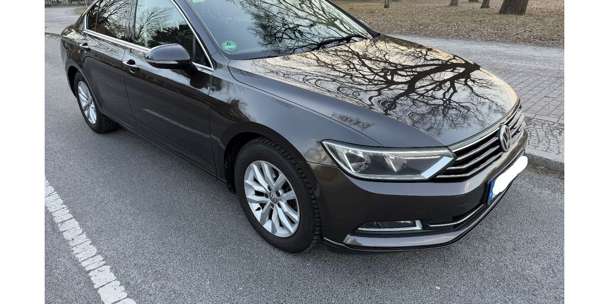 VW Passat 182.000 km 12.900 &euro; Berlin 12203