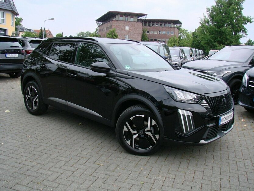 Peugeot 2008 1.2 Allure ACC MirrorLink Kamera LED 16.743 km 20.980 € Falkensee 14612
