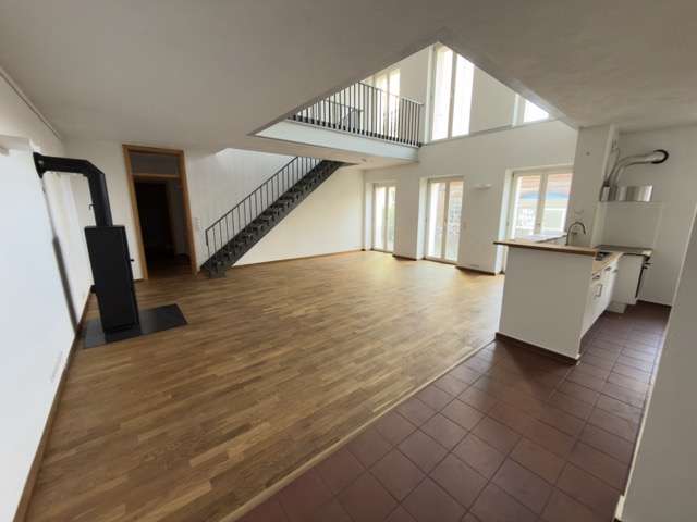 Etagenwohnung Berlin Neukölln - 5 Zimmer, 165 m&sup2;, 2.399&euro; | Angebot:26945557
