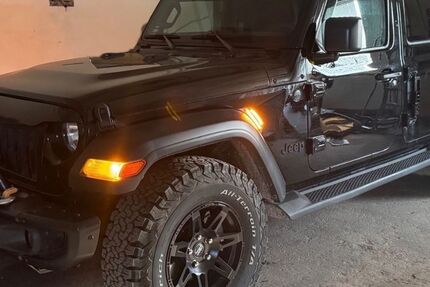 Jeep Wrangler 70.000 km 47.300 &euro; Velten 16727