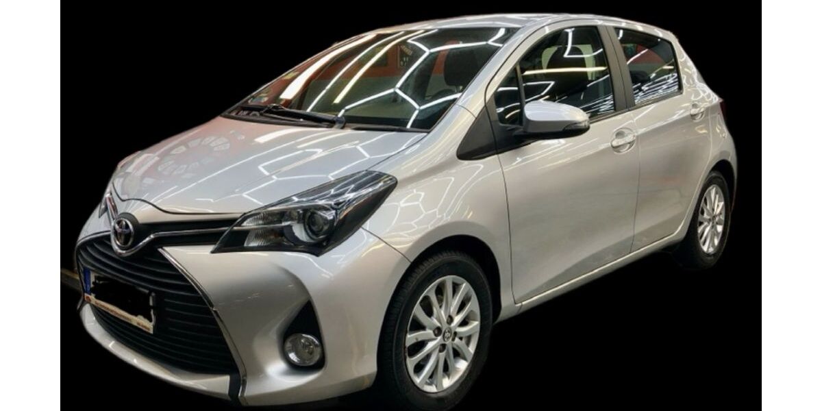 Toyota Yaris 79.700 km 6.950 &euro; Berlin 10559