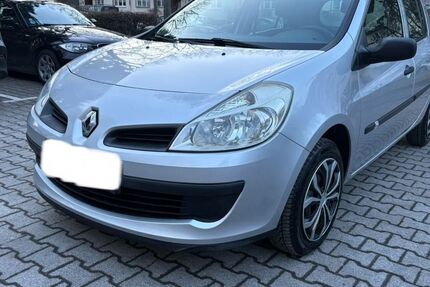 Renault Clio 70.000 km 3.499 &euro; Lankwitz 12249