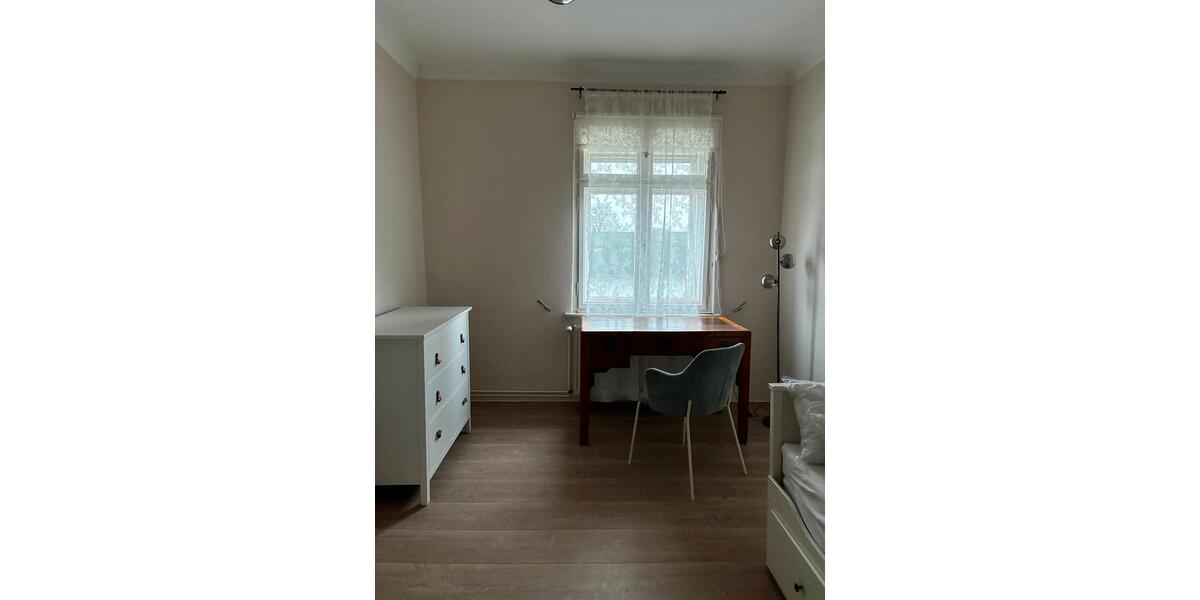 Doppelhaushälfte Berlin Tempelhof-Schöneberg - 3 Zimmer, 115 m&sup2;, 2.400&euro; | Angebot:25080445