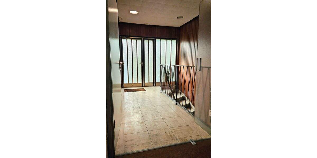 Hauptstadtmakler-Bezugsfreies Anwesen im Bungalowstil 7 zimmer