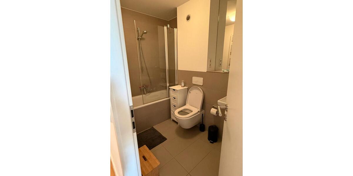 Etagenwohnung Berlin Spandau - 4 Zimmer, 100 m&sup2;, 1.700&euro; | Angebot:26655906