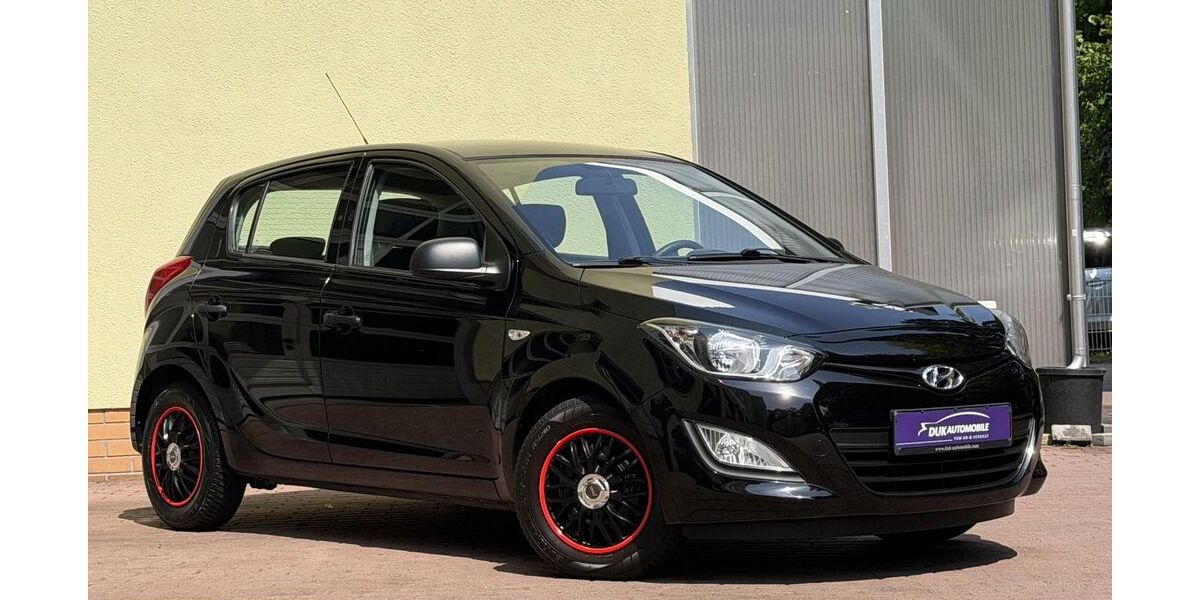 Hyundai i20 52.553 km 6.999 &euro; Berlin 13089