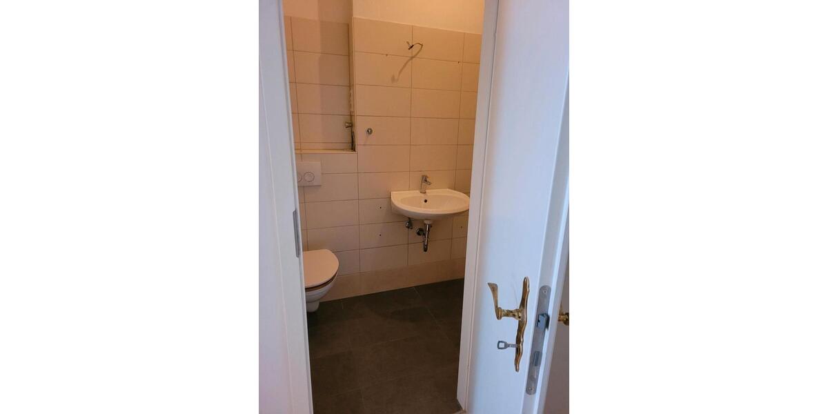 Hochparterre Berlin Friedrichshain-Kreuzberg - 3 Zimmer, 75 m&sup2;, 450.000&euro; | Angebot:25906384