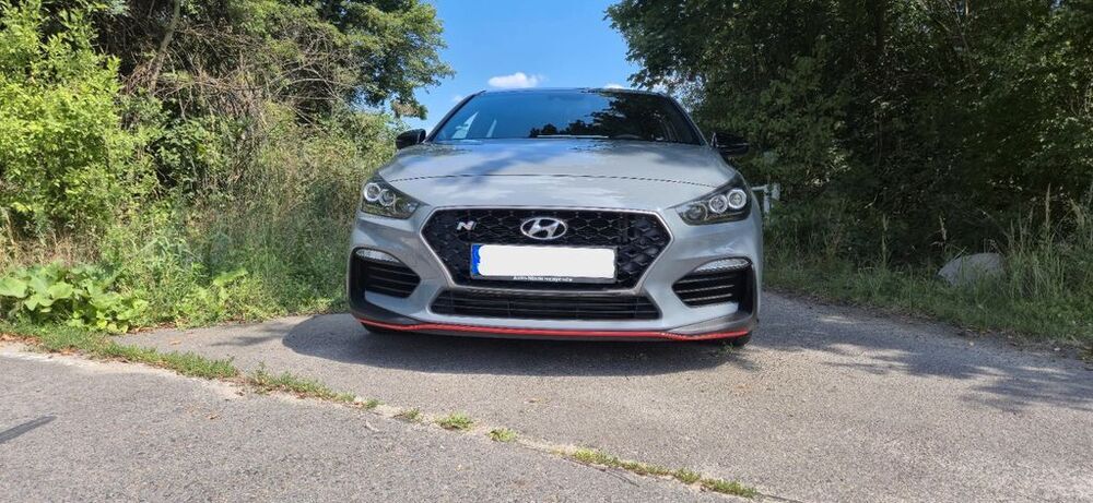 i30