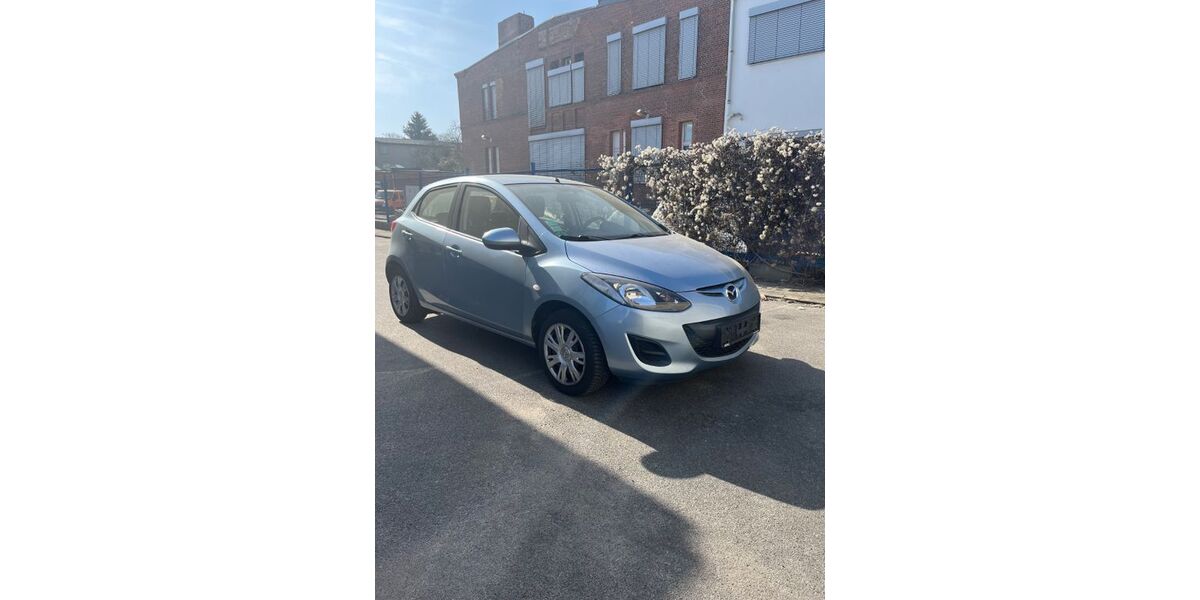 Mazda 2 88.000 km 6.500 &euro; Berlin 12053