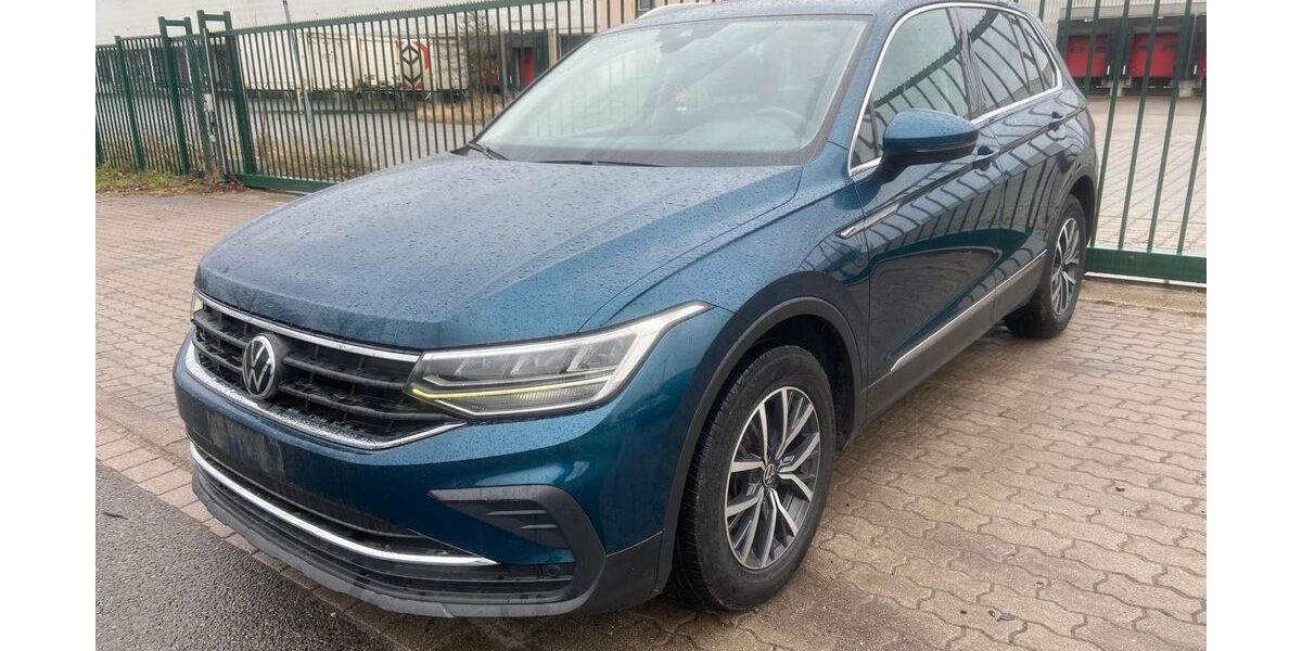 VW Tiguan 204.200 km 15.899 &euro; Mittenwalde 15749