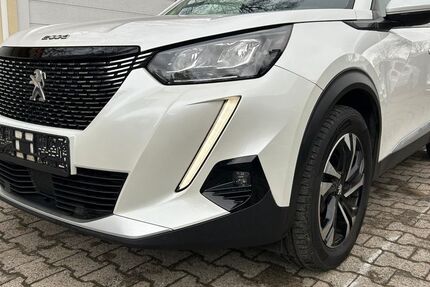 Peugeot 2008 126.000 km 13.500 &euro; Berlin 13403