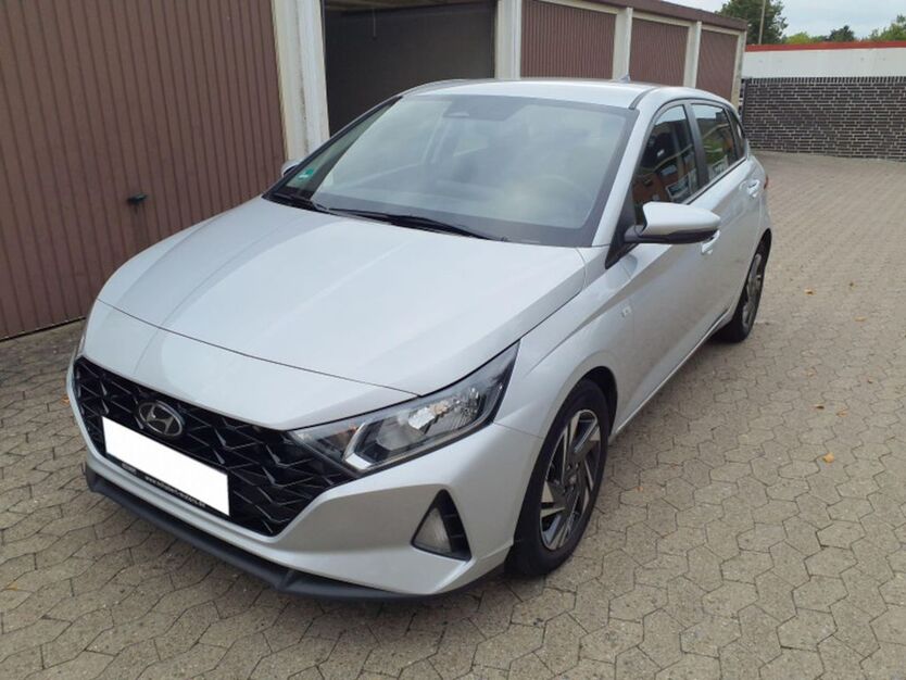 Hyundai i20 33.319 km 17.500 € Berlin 12359