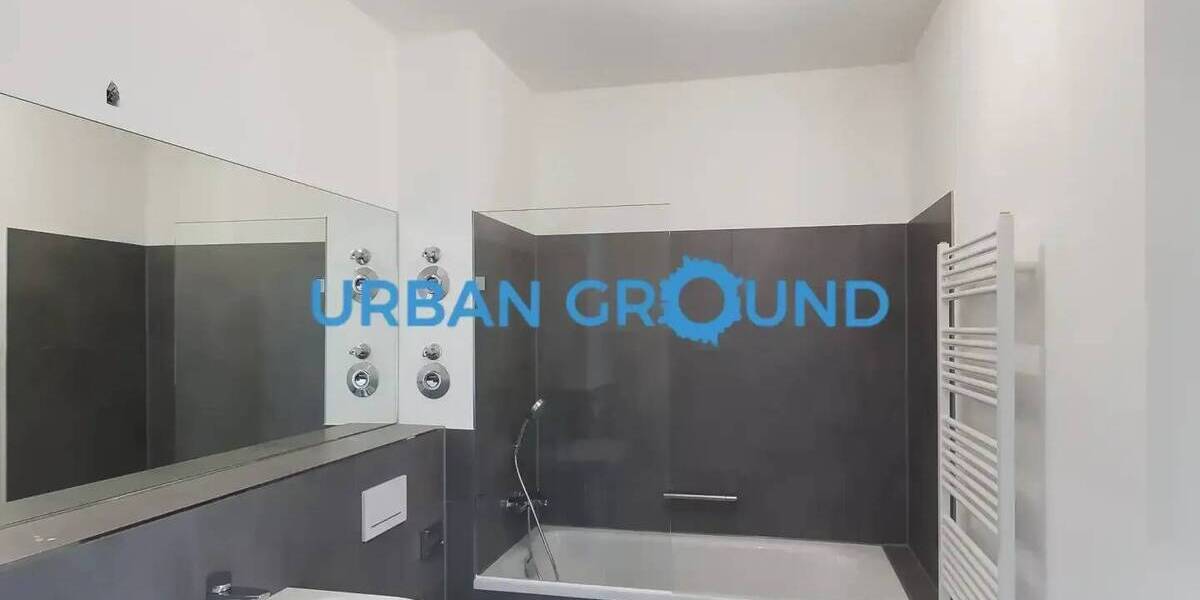 Etagenwohnung Berlin Mitte - 2 Zimmer, 58 m&sup2;, 1.448&euro; | Angebot:26796631