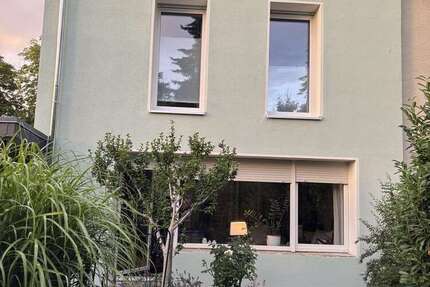 Haus zum Mieten in Berlin 2.300 € 145 m²