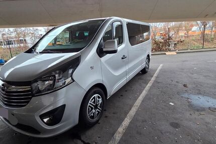 Opel Vivaro 202.000 km 13.000 &euro; Berlin 10713