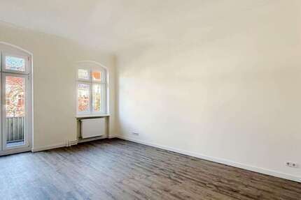 Wohnung Berlin Reinickendorf - 2 Zimmer, 92 m&sup2;, 1.550&euro; | Angebot:24980649