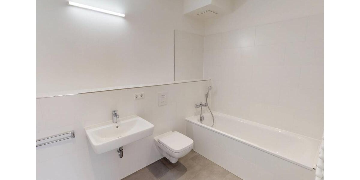 Etagenwohnung Berlin Neukölln - 4 Zimmer, 99 m&sup2;, 2.054&euro; | Angebot:26000131