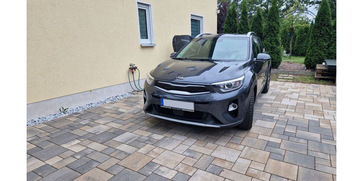 Kia Stonic 92.447 km 10.600 &euro; Zeuthen 15738